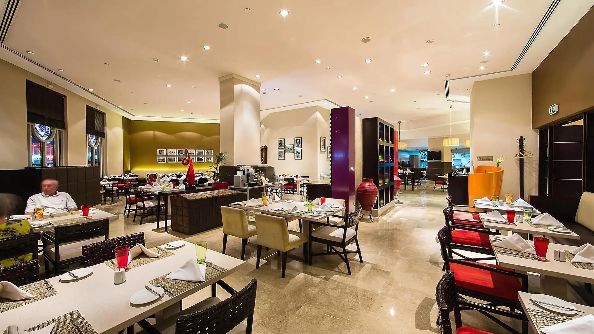 Ramada Plaza By Wyndham Dubai Deira Hotel