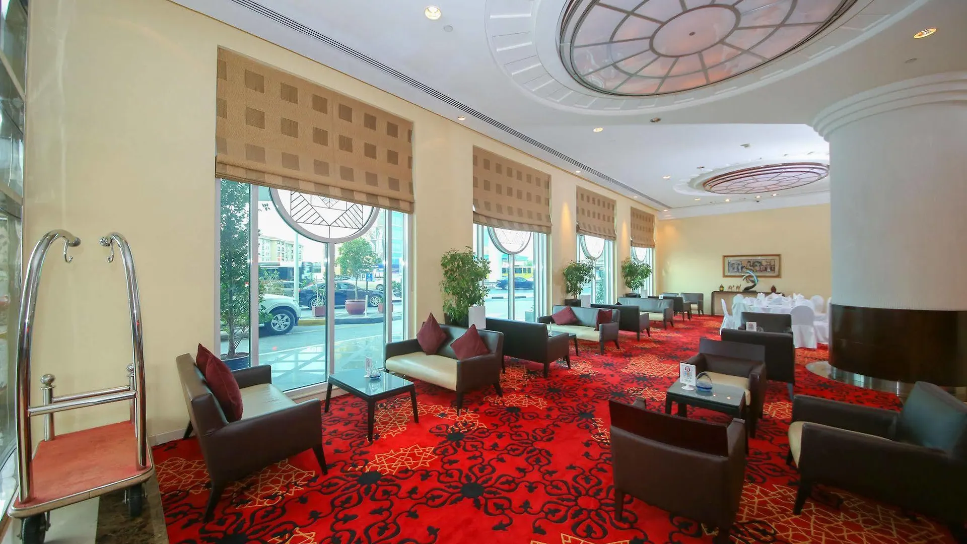 Ramada Plaza By Wyndham Dubai Deira Hotel 4*,