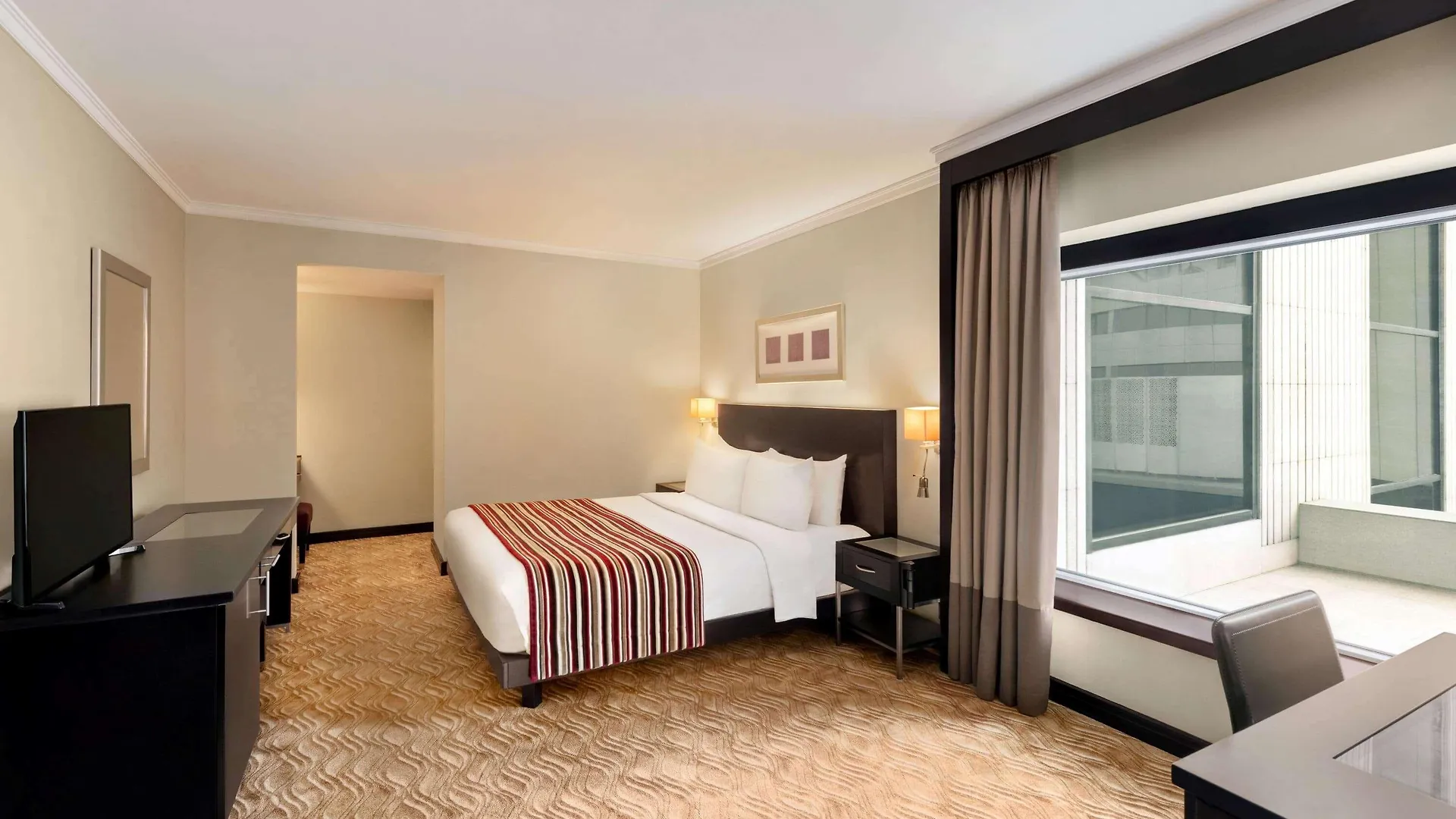 Ramada Plaza By Wyndham Dubai Deira Hotel