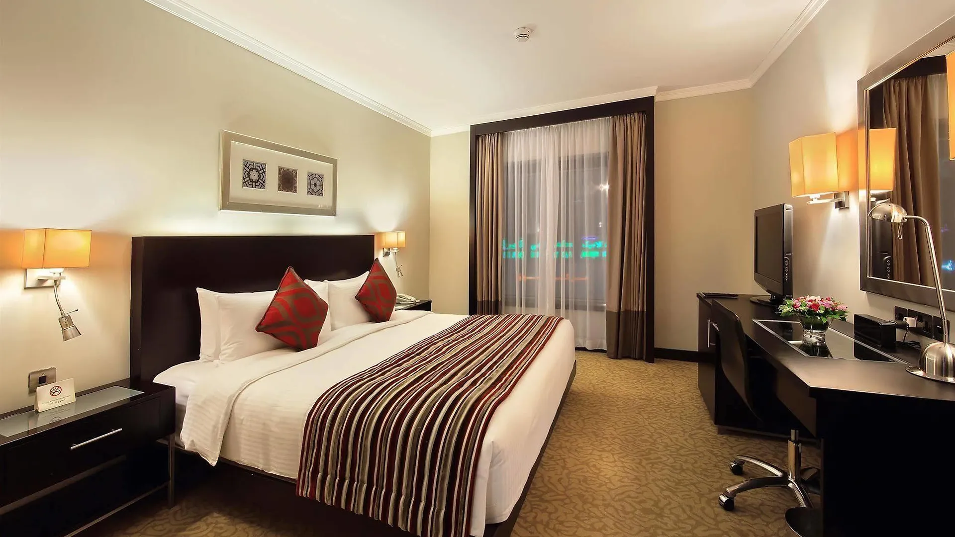 Ramada Plaza By Wyndham Dubai Deira Hotel