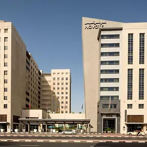Novotel Deira Creekside 4* Dubái