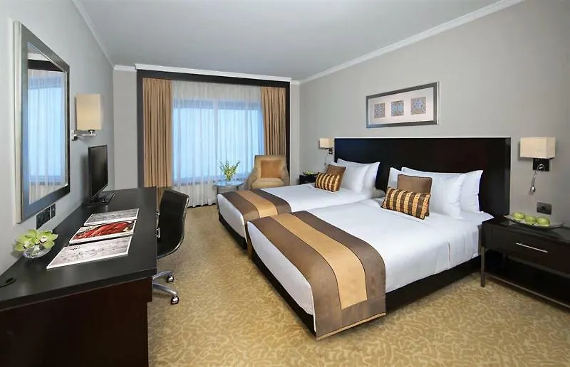 Отель Ramada Plaza By Wyndham Dubai Deira