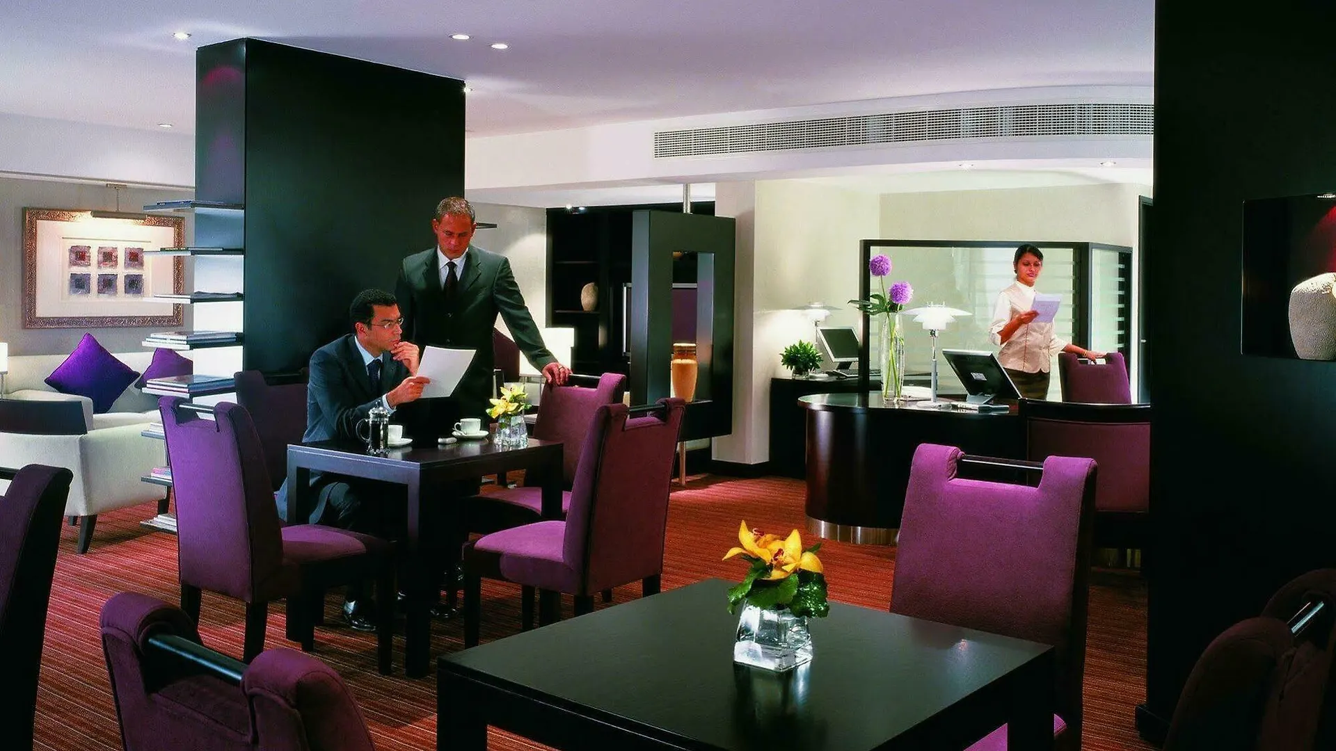****  Отель Ramada Plaza By Wyndham Dubai Deira ОАЭ
