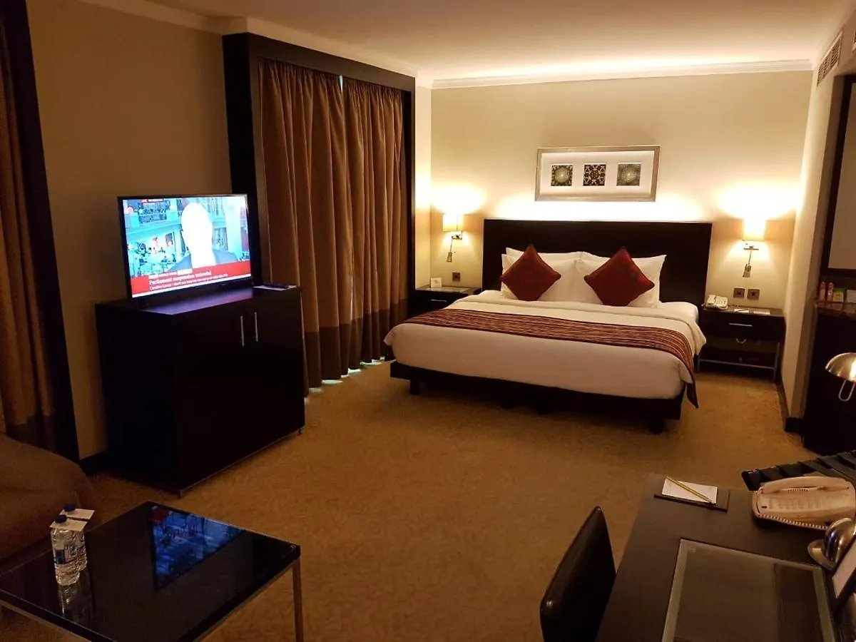 Отель Ramada Plaza By Wyndham Dubai Deira ОАЭ